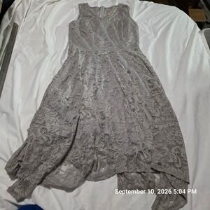 Meetjen Womens Grey Lace High Low Cocktail Dress Sleeveless V-Neck Size Medium